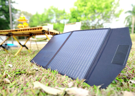 FTB30W 30w太陽光パネル 折りたたむ毛布 バッテリー充電器 黒色で屋外用